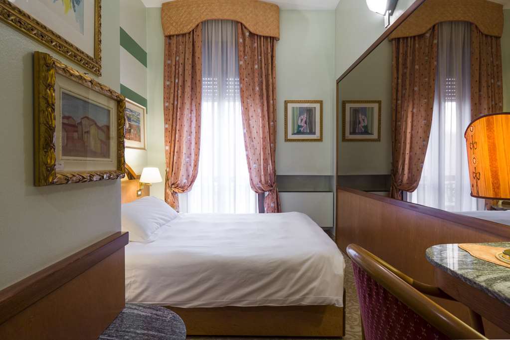 Hotel Carrobbio Milano Cameră foto